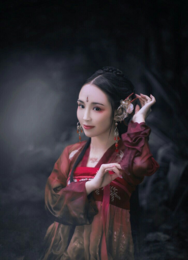 汉服,古风女头,真人,国色天香,妖娆,邪魅,嗜血,冷血,冰艳,可爱,清纯