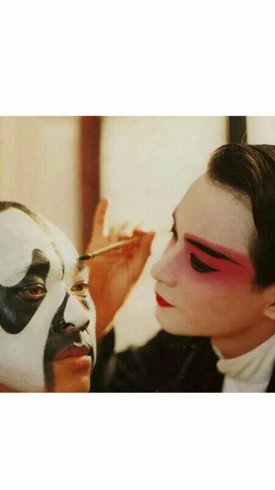 壁纸.白底.截图.张国荣.霸王别姬.