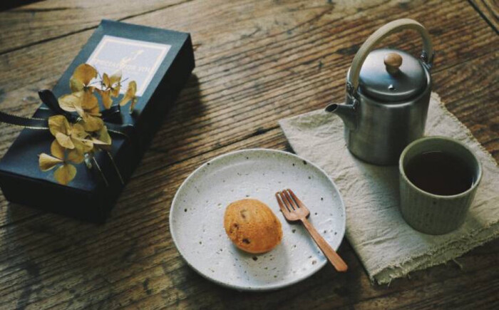 上午两块玛德琳下肚,今天的甜点流量已用完…