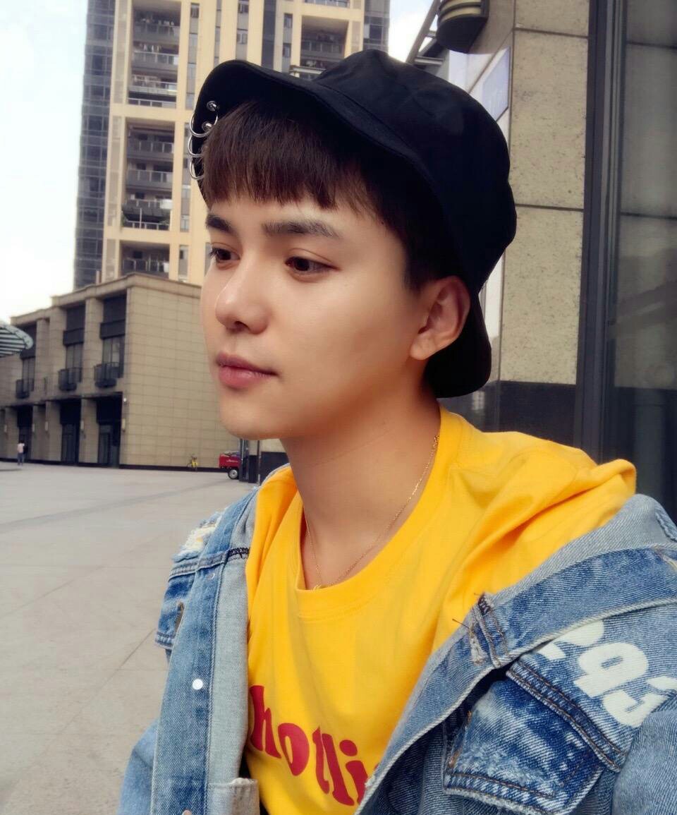 玩网男头,个性,酷,明星,校草,网红,模特,帅哥,韩系,霸气,高冷,邪魅