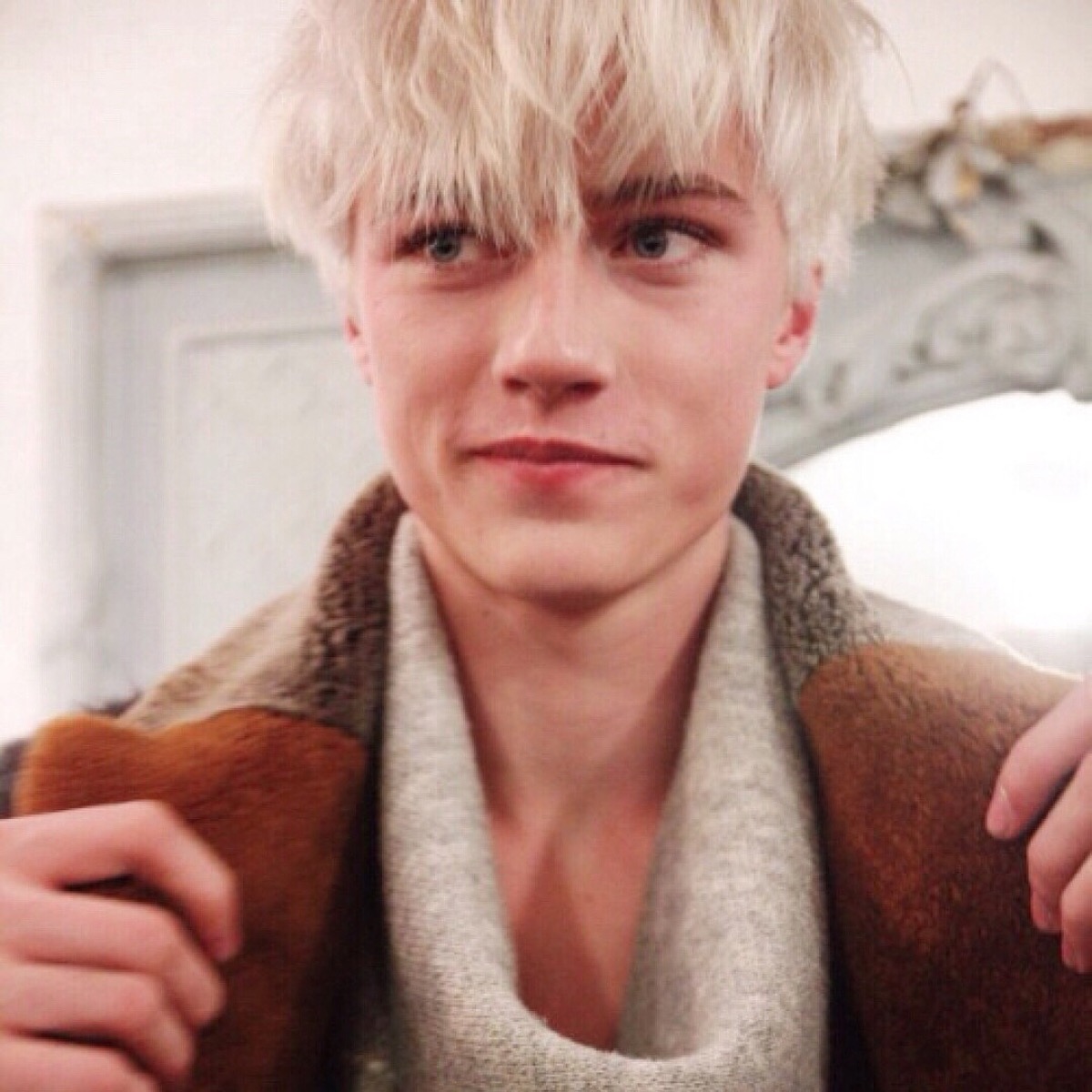 「luckybluesmith」