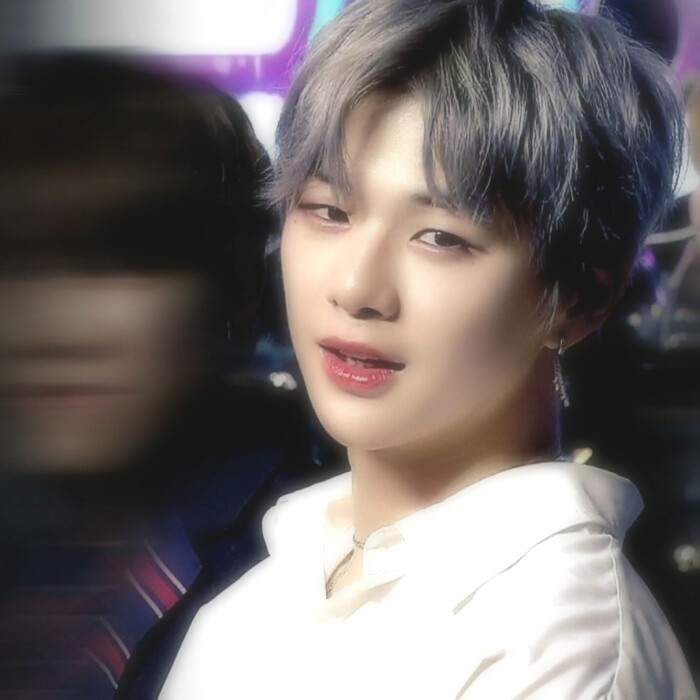 姜丹尼尔 头像 男爱豆 韩国 男团 wannaone