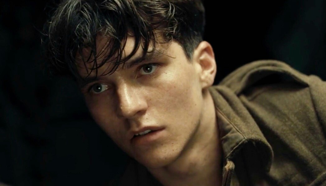 菲恩.怀特海德(fionn whitehead)