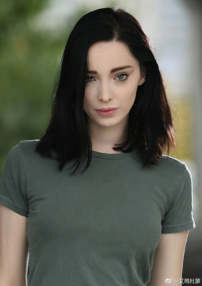 emmadumont# by reicy