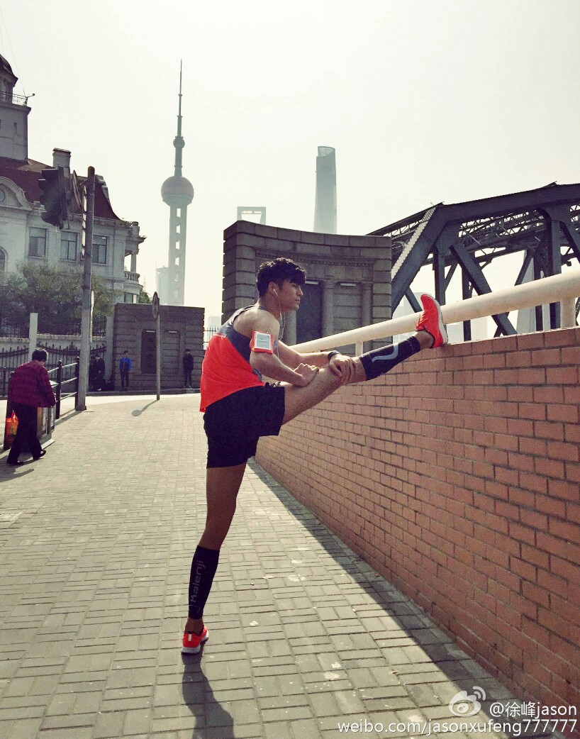 徐峰jason(模特,演员)1.92米/水瓶座 峰峰的大长腿,真的没谁了