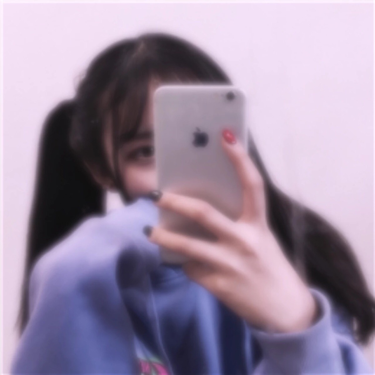"小姐姐你的嘴真甜,让我想尝一尝"