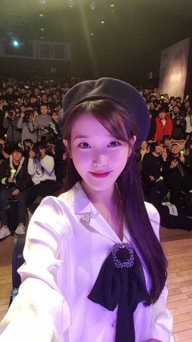 【iu】与粉丝的合影