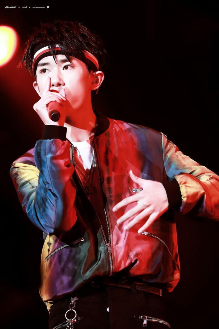 #易烊千玺 #TFBOYS 咪咕音乐盛典 高清 帅气