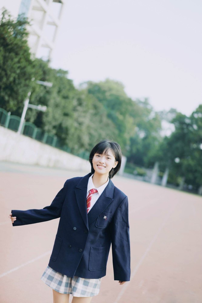 沈月