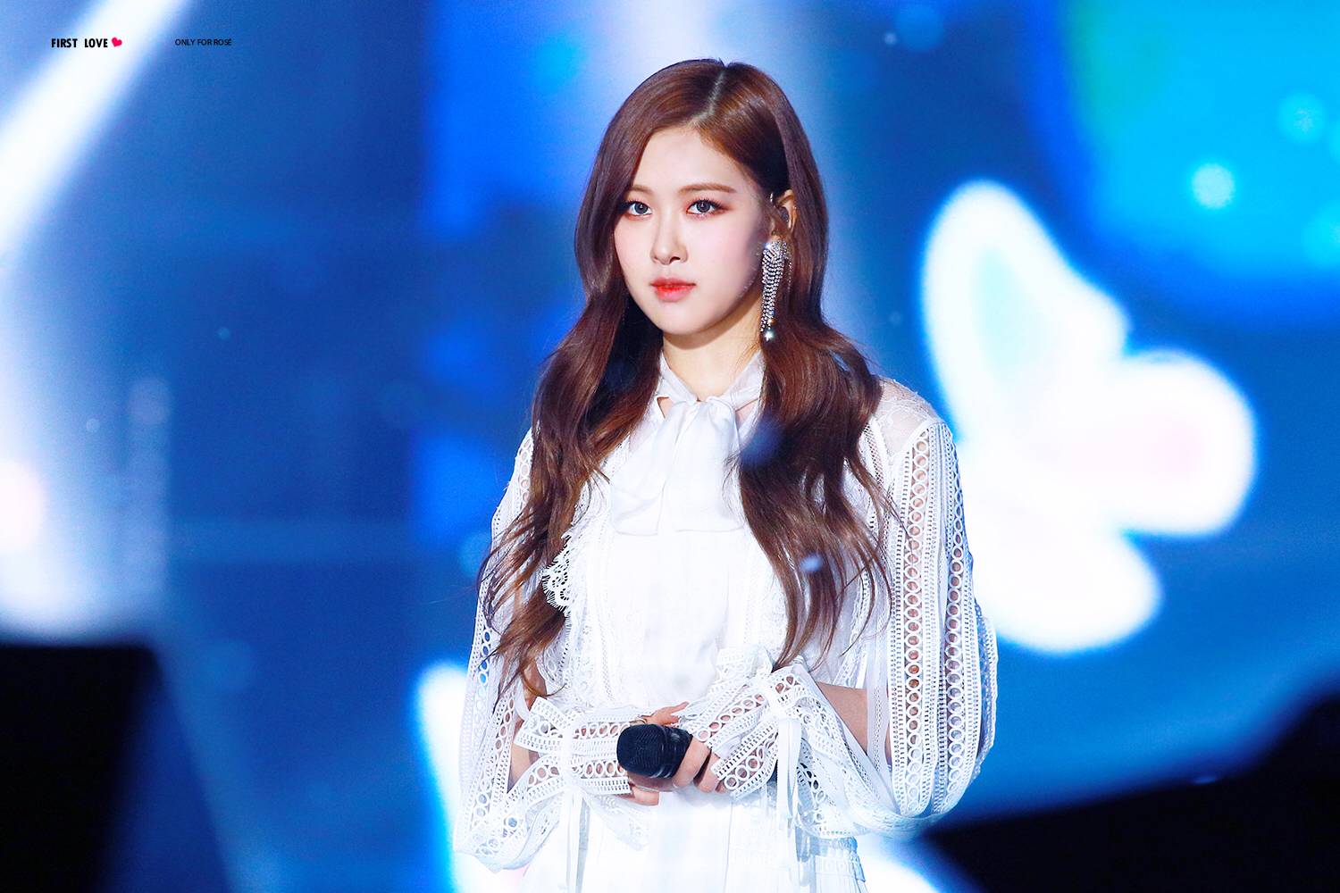 blackpink 朴彩英 rosé