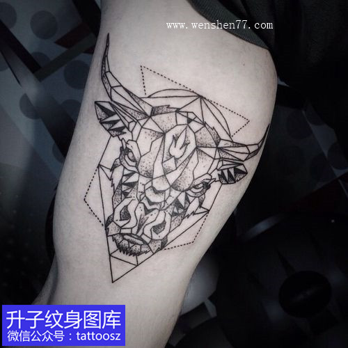 手臂牛头纹身图案 #重庆纹身##纹身##刺青##tattoo##升子刺青##解放碑