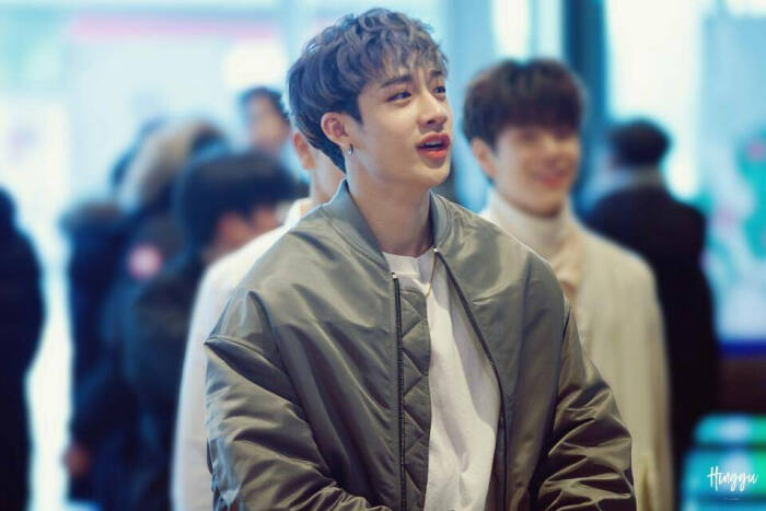 stray kids 方灿(bang chan)