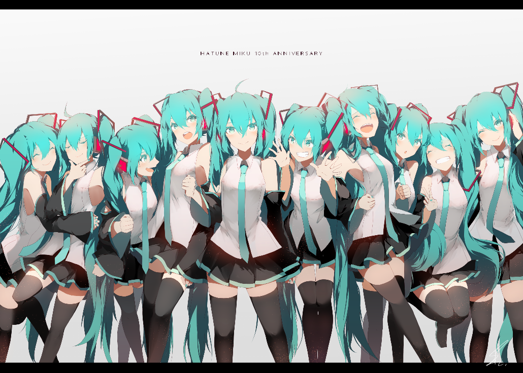 初音≯