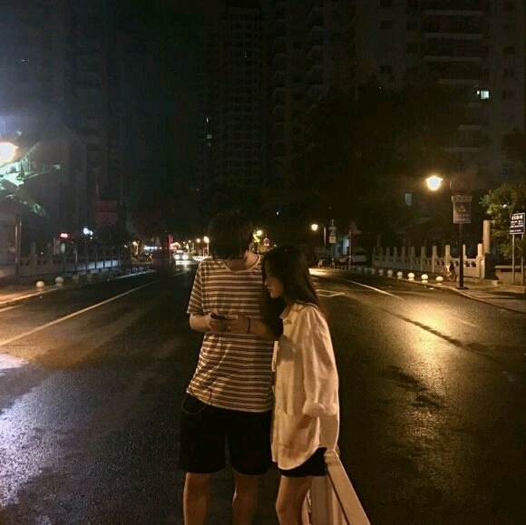 情侣头像.