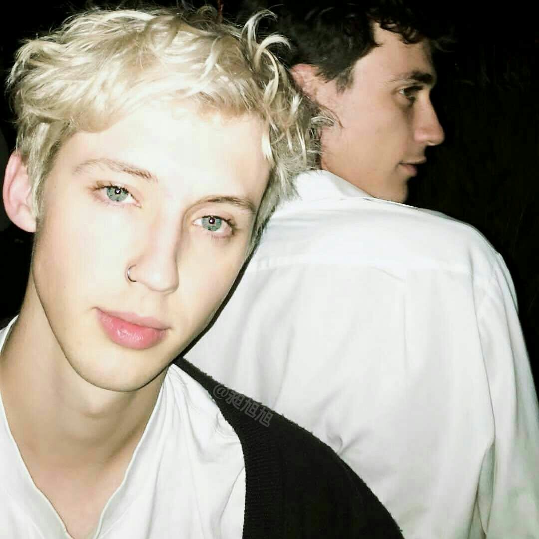 troye sivan&jacob bixenman