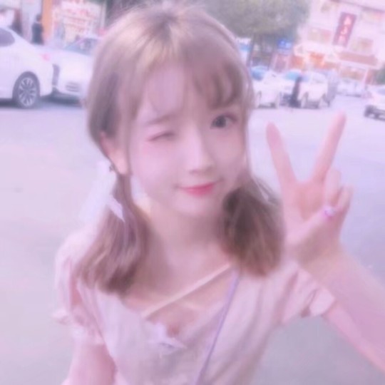 我不管我喜欢你你就是我的真人 闺蜜 头像 女生