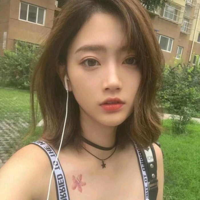 女头头像 嘴唇性感转自贴吧id此时众生σ "αγαπ