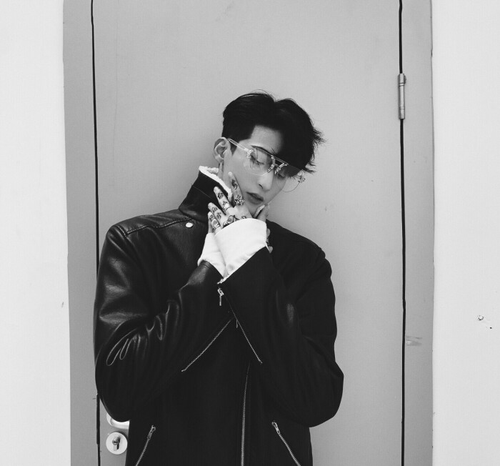玩网男头,个性,明星,校草,网红,模特,帅哥,霸气,高冷,冷酷,妖孽,∮陌
