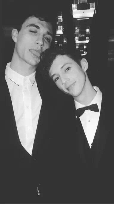 戳爷troye sivan & 男友jacob