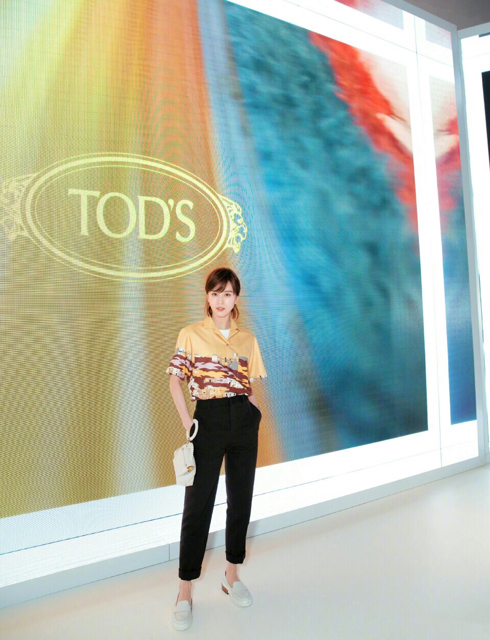 刘诗诗 #豆豆情诗# #刘诗诗米兰国际时装周# @tods 品牌大使@刘诗诗