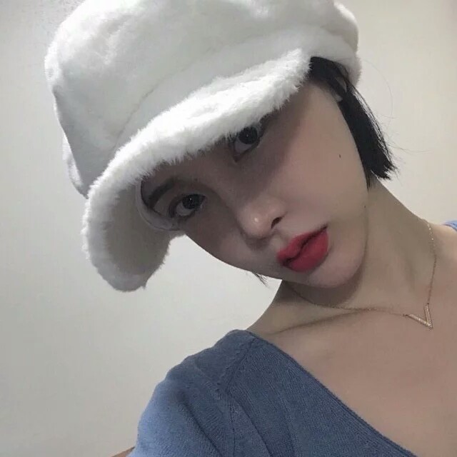 [气质] [御姐] [性感] 女生头像