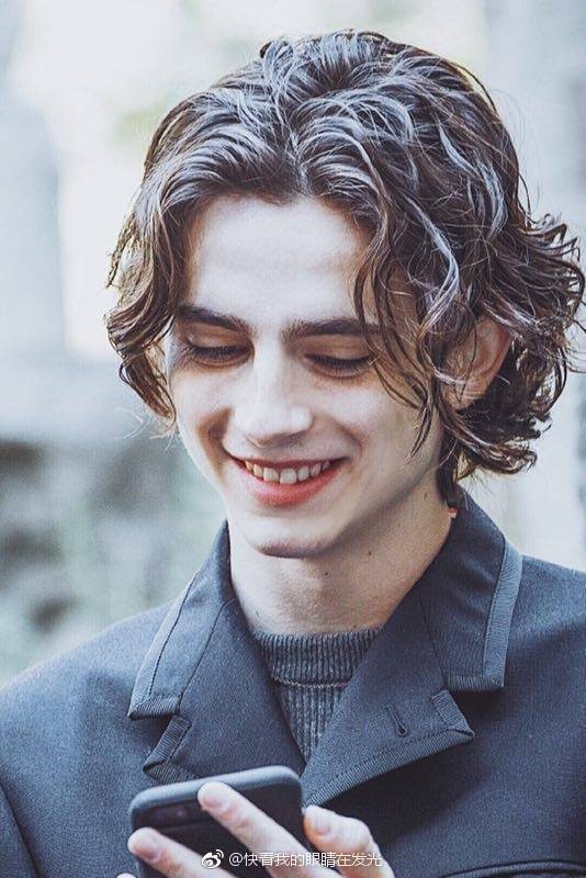 提莫西·查拉梅timothéechalamet