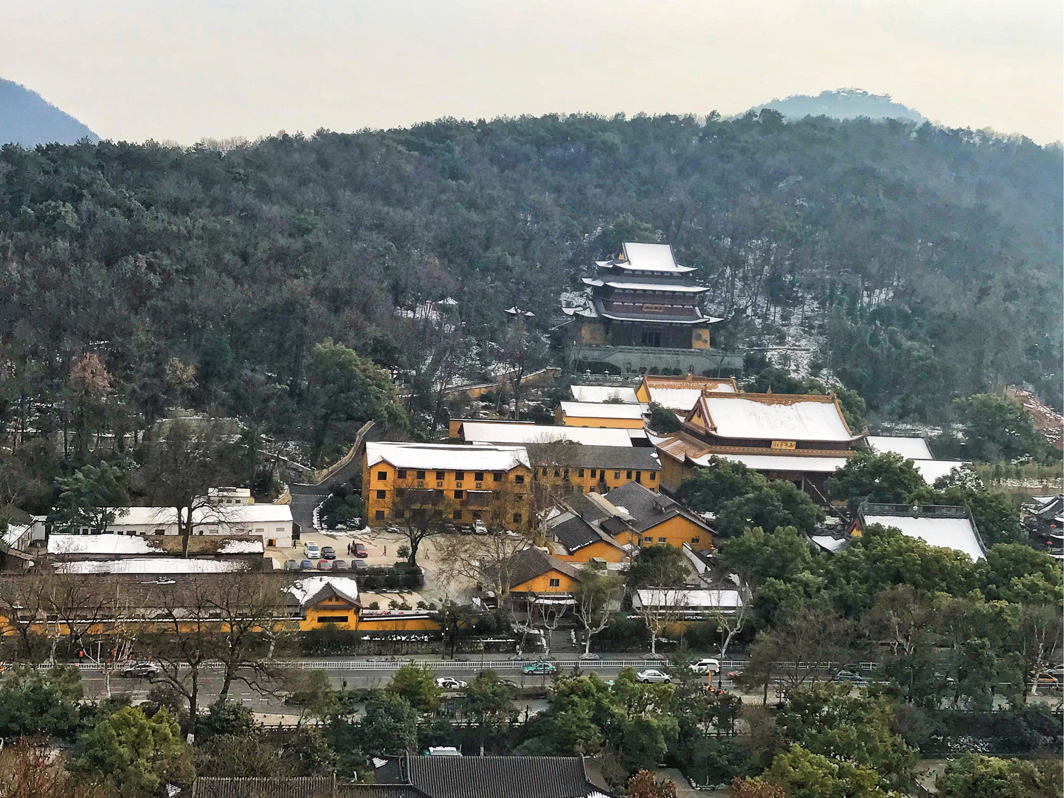 雪后净慈寺