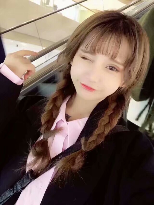 王逗逗 王逗逗的小时候 qq空间里的 女头