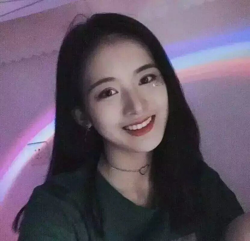 『江屿』小仙女的彩虹光线头像图源qq侵权歉删