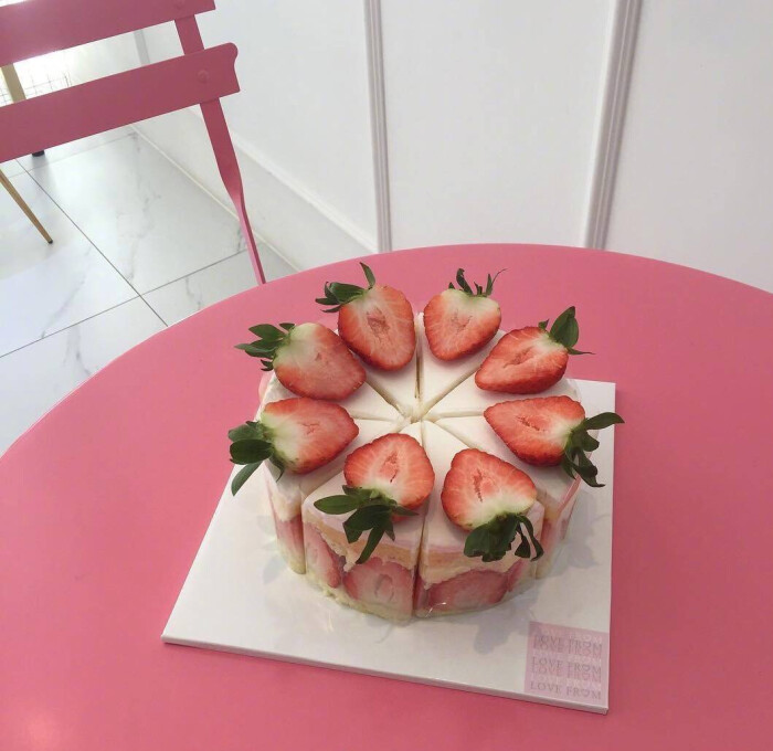 Shop | 粉嫩少女的草莓蛋糕店Love From