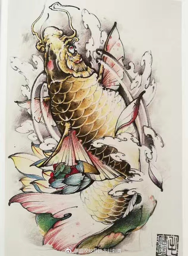 彩色鲤鱼纹身