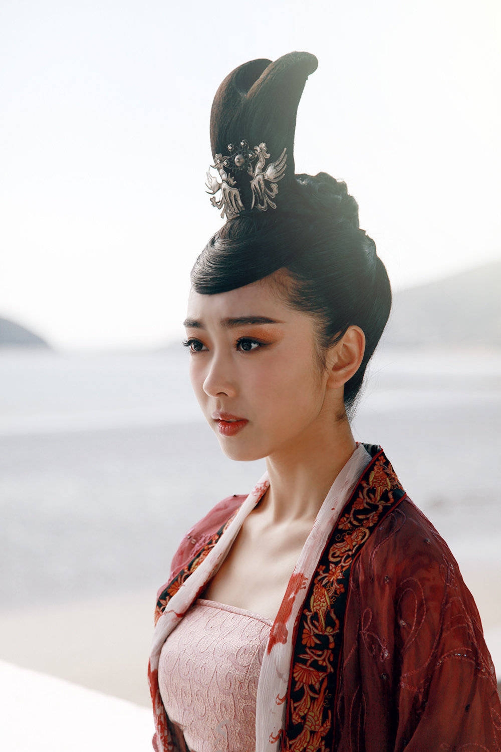 《灵魂摆渡》——琥珀