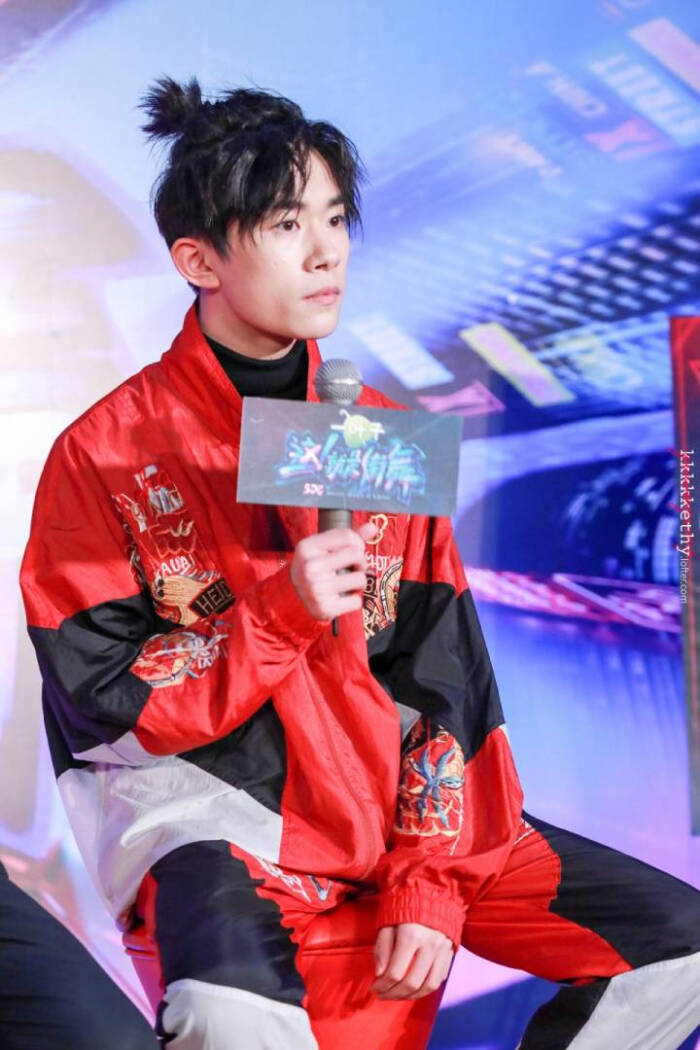 易烊千玺 #tfboys #tfboys 优酷综艺这就是街舞 高清 帅气