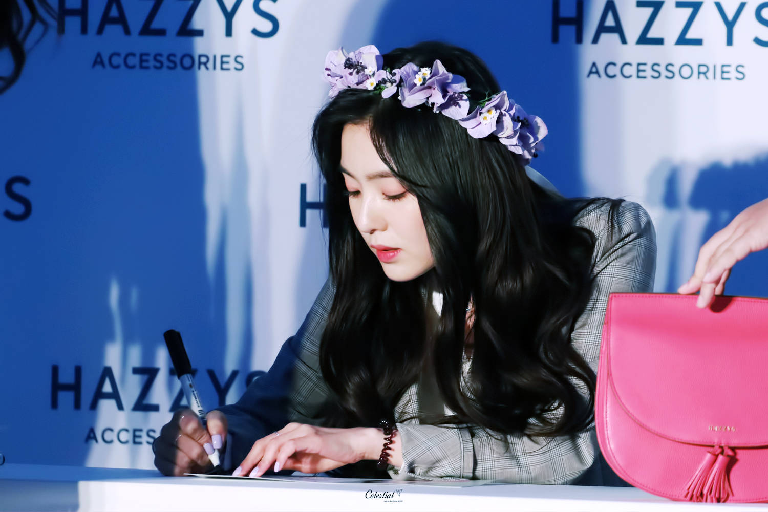 【裴珠泫irene】180316 hazzys accessories签名会