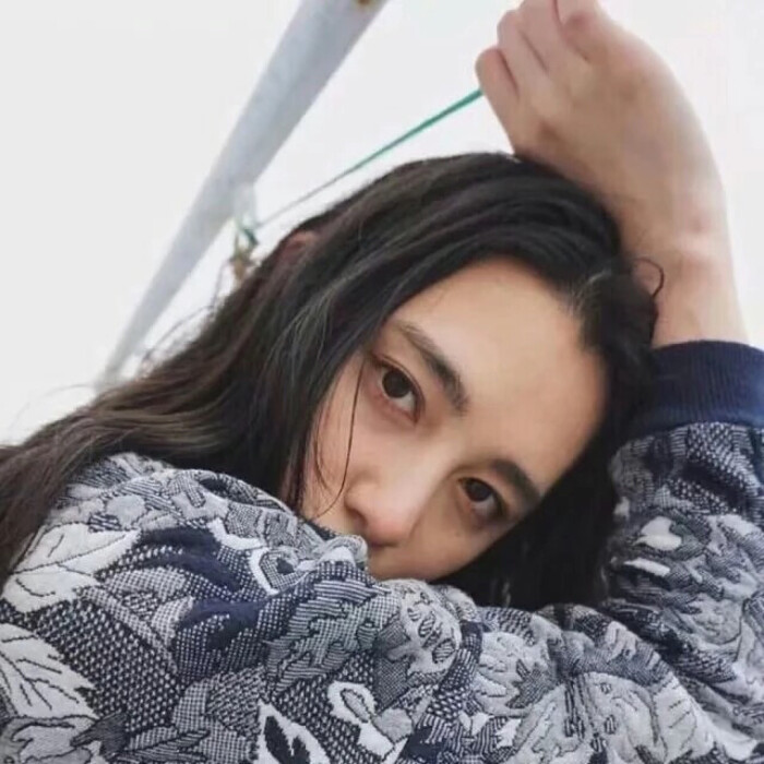 准备了多少心甘情愿到头来还是不能风雨同舟女生头像贴吧:莫_阿逆