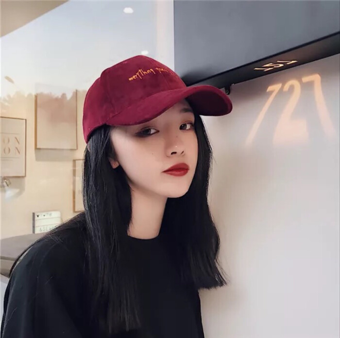 渔夫帽保暖尽显少女本色.超多好看的女生都可以拿来做头像.
