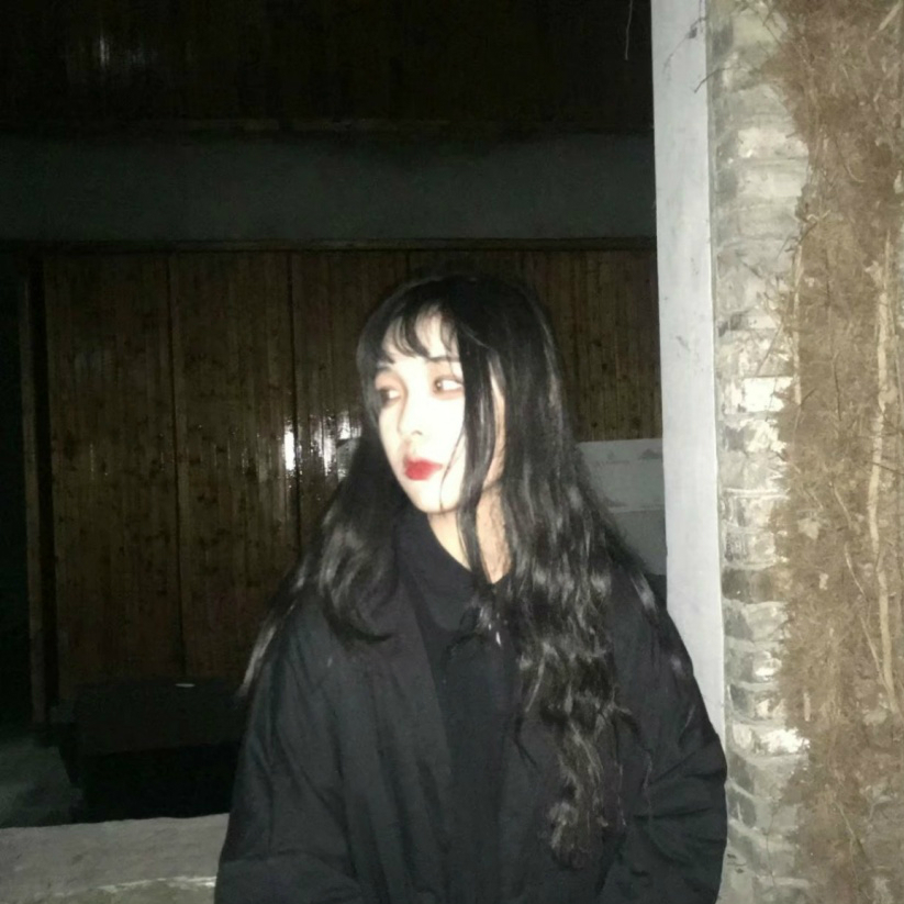 79韩系 女生 欧美 半身 唯美 遮脸 镜子照 …-堆糖