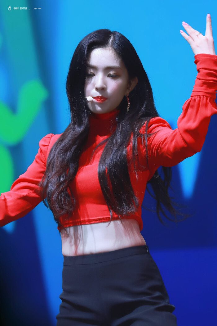 裴珠泫irene