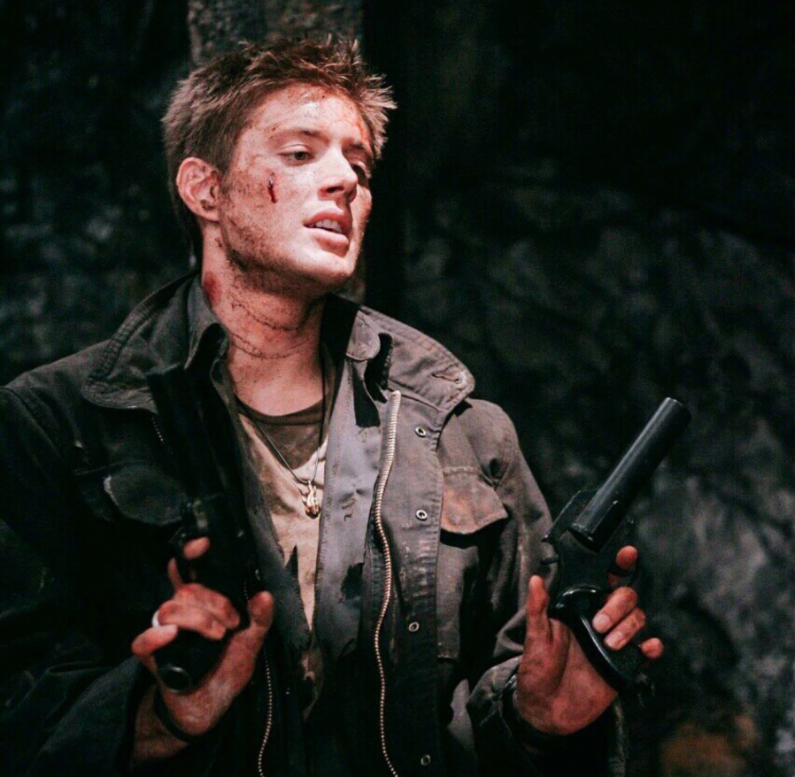 jensen ackles dean winchester spn 邪恶力量 头像 转自名人朋友圈