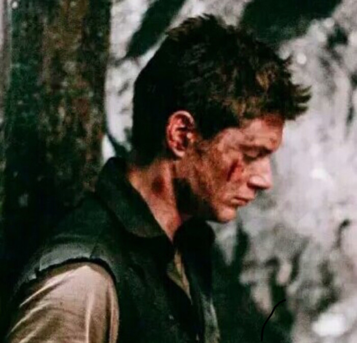 jensen ackles dean winchester spn 邪恶力量 头像 转自名人朋友圈