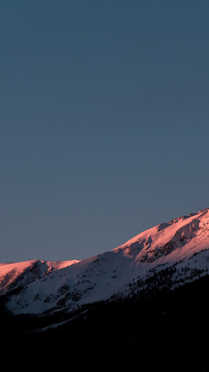 雪山天空 壁纸