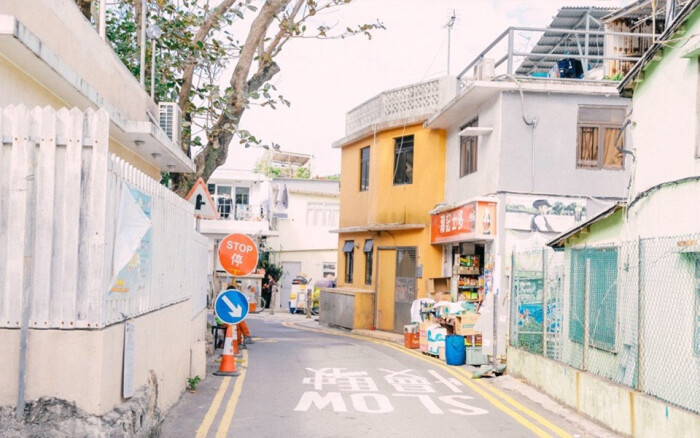 日本城市街道电脑桌面高清壁纸。小清新风景…