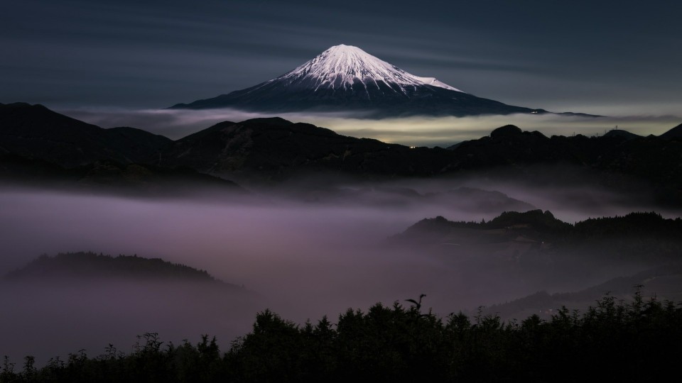 日本富士山唯美风景高清电脑桌面壁纸.