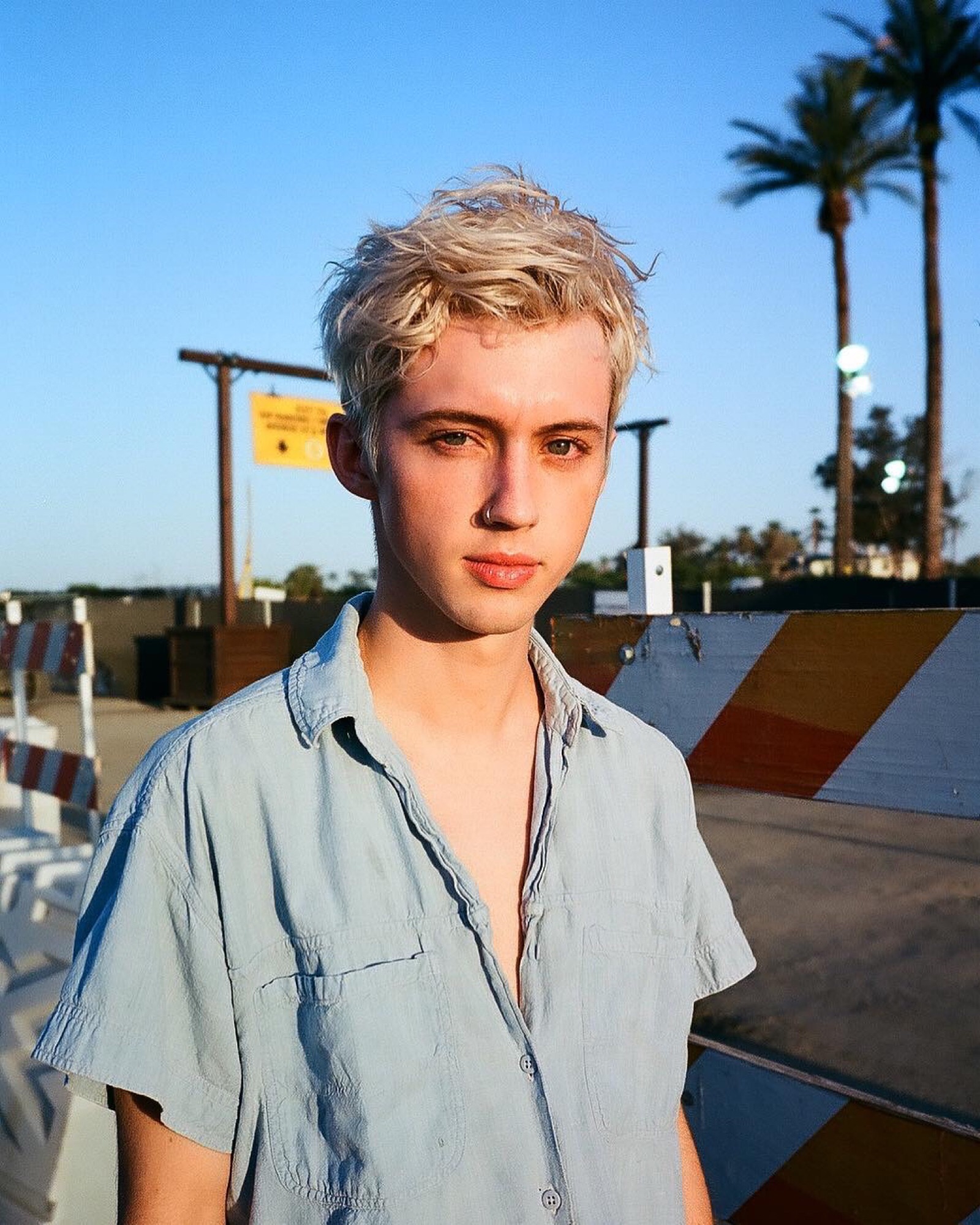 troye sivan 戳