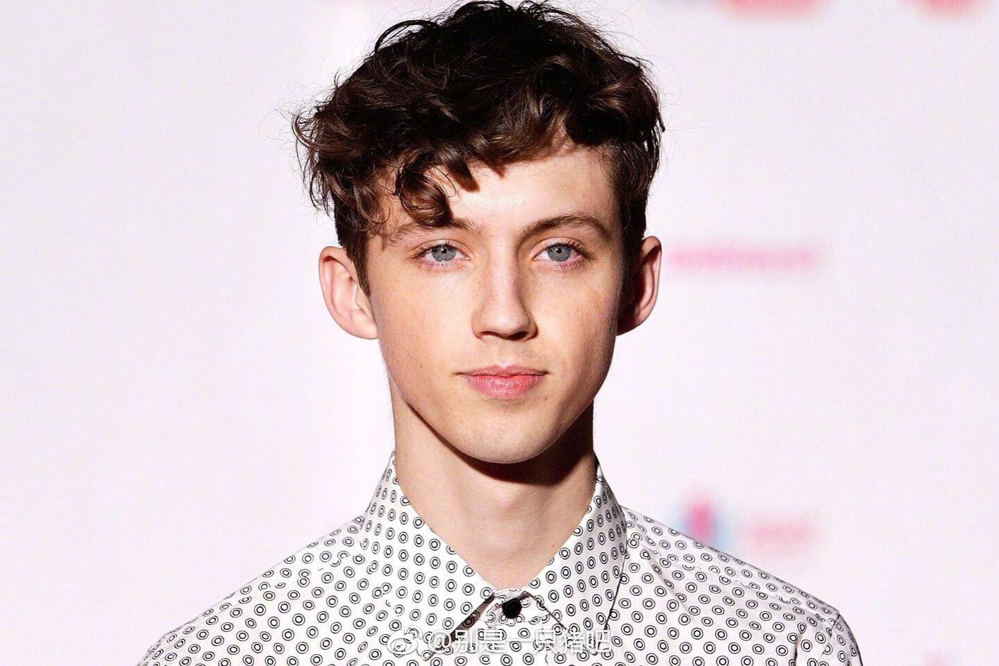 troye sivan 戳爷 戳鹅