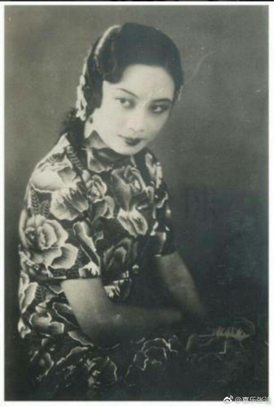 胡蝶以21334票当选1933年"电影皇后"