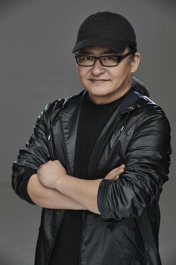刘欢是中国内地头一批能用电脑作曲,编曲和制作的音乐人之一.
