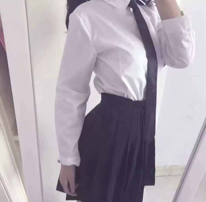 真人女头 部位 半身 黑白 学生装 领带 闺蜜 闺头 团头 组头 霸气