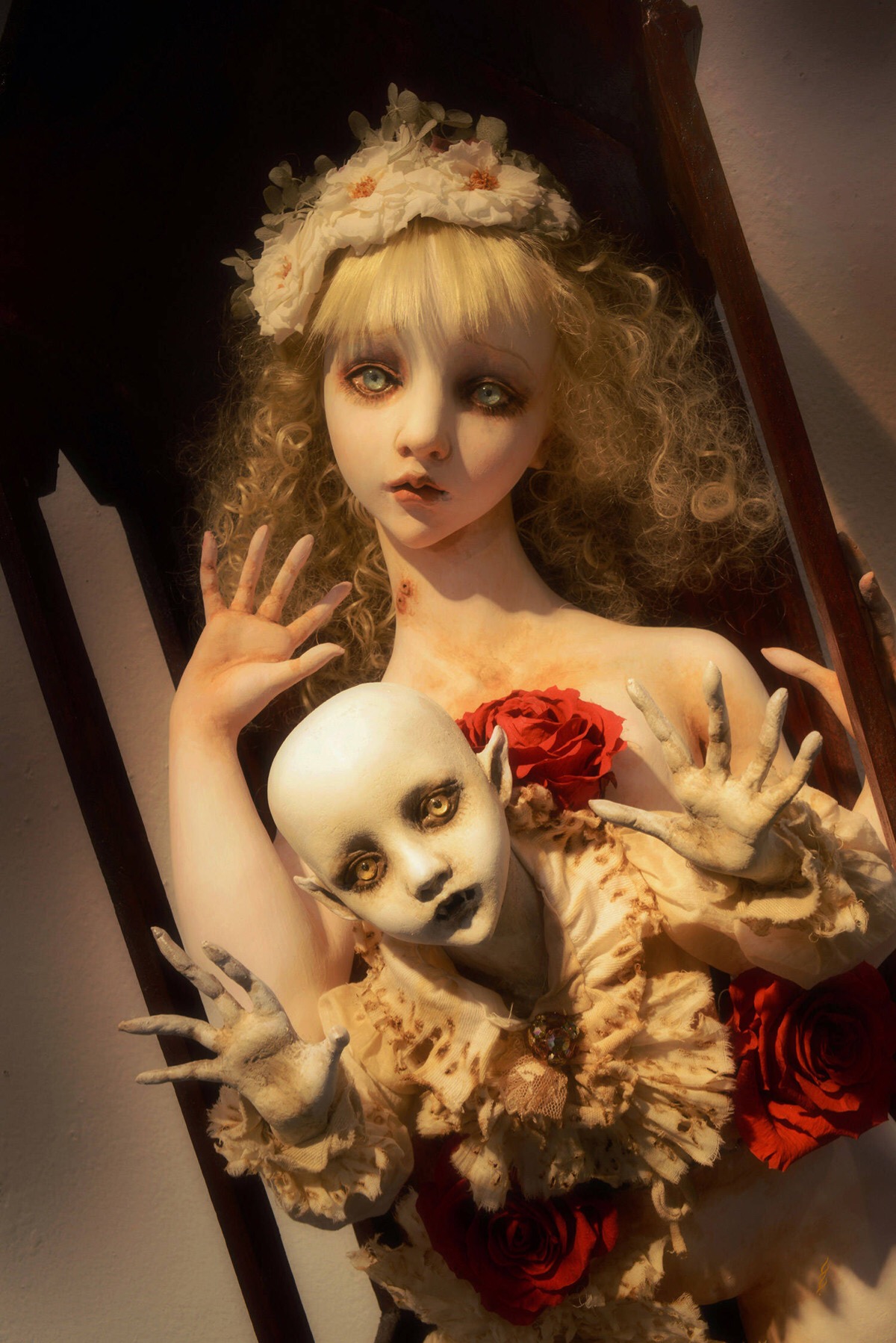 「日本人形艺术家--清水真理」每个娃娃都是独一无二而散发着阴郁恐怖