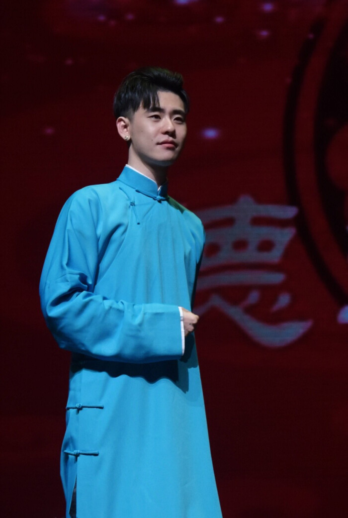 张云雷 